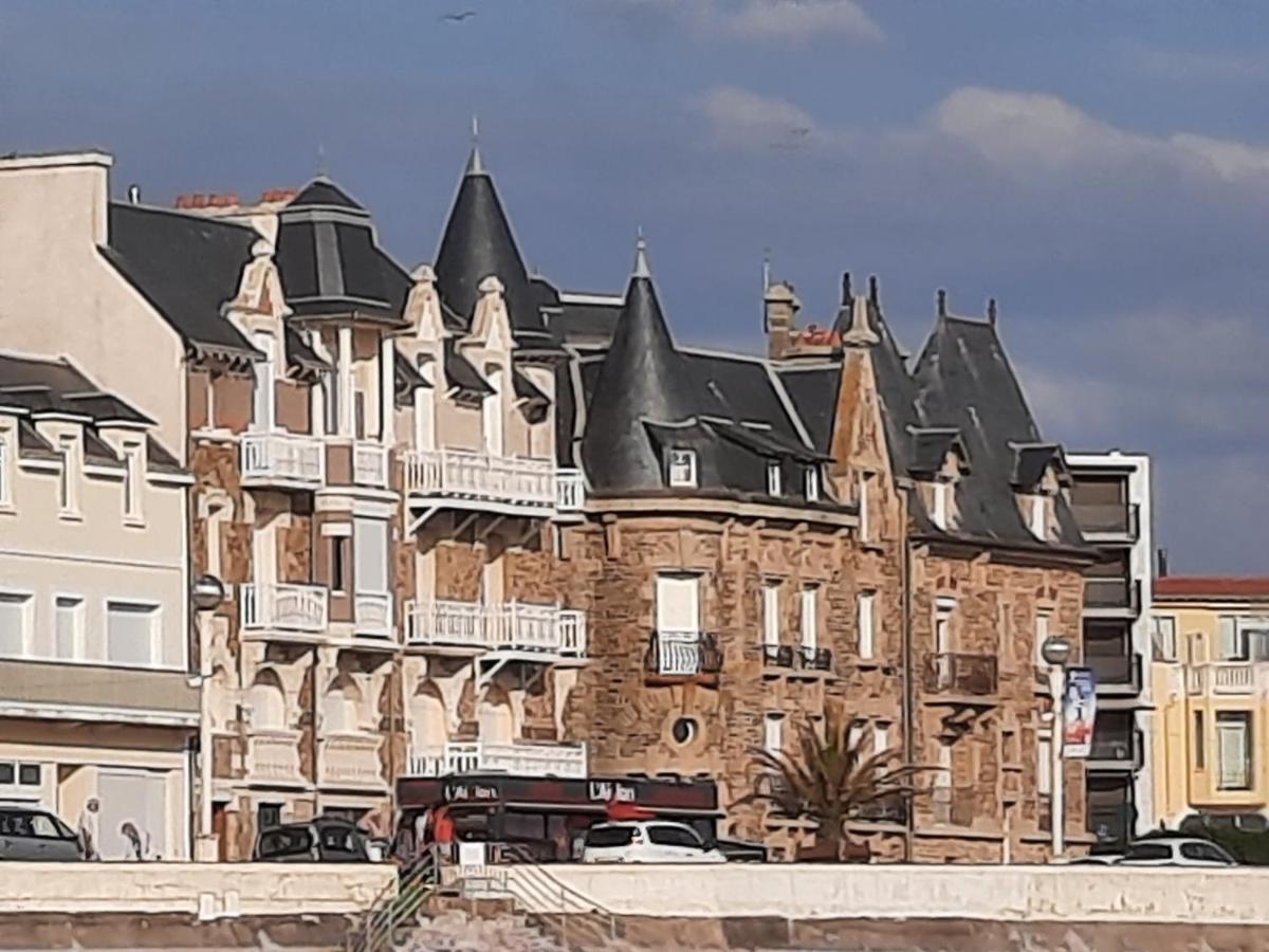 Appartement Vue Sur Mer Les Sables-d'Olonne Exterior photo